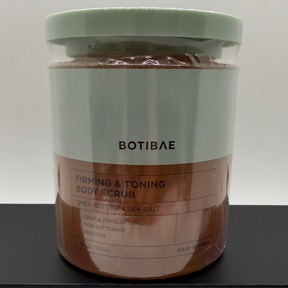 Firming & Toning Body Scrub from Botibae. The finest Korean Skincare.